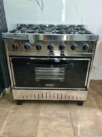 Cocina 6 Hornallas con Horno Pizzero y Puerta Visor